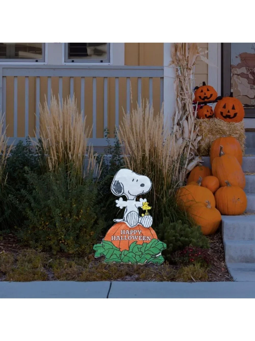 Lighted Halloween Decor - 24